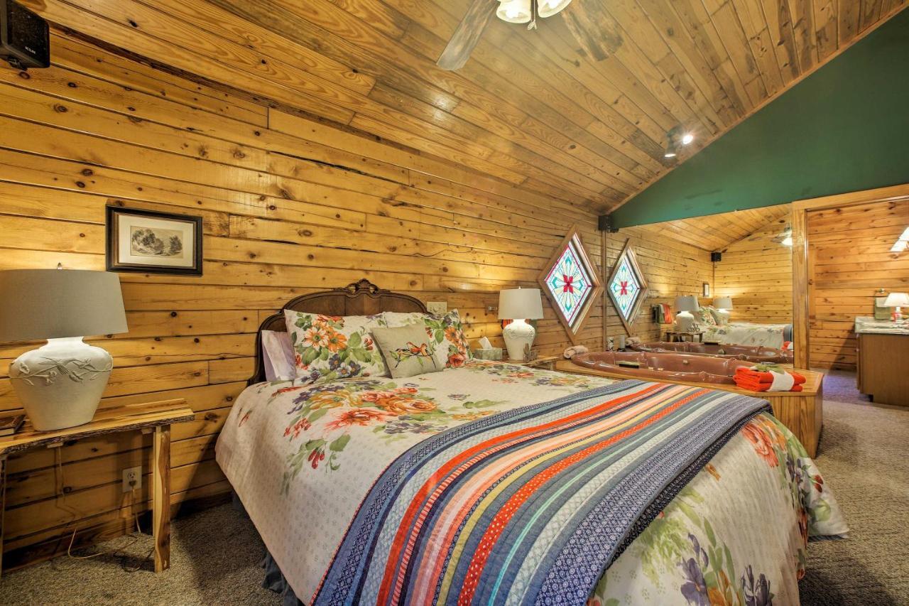Eureka Springs Studio With Deck, Views And Bbq! エクステリア 写真